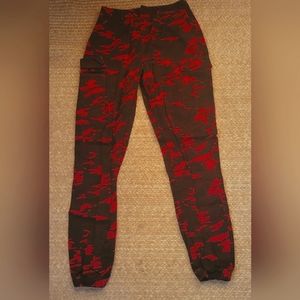 Pretty Little Things Red and Black Women's Camo Pants Size 4 Women's